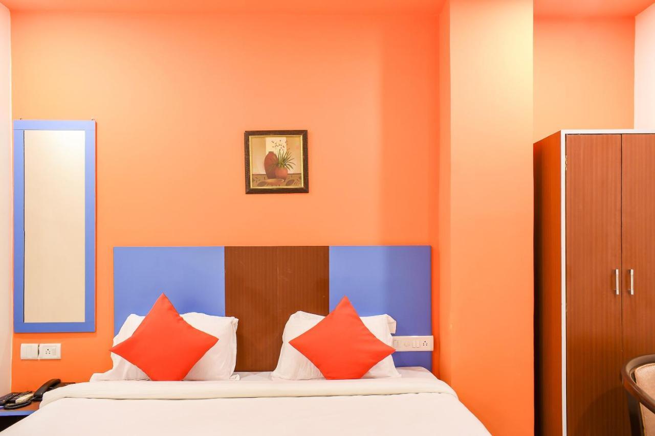 Capital O 67249 Hotel Planet Бхубанешвар Екстериор снимка
