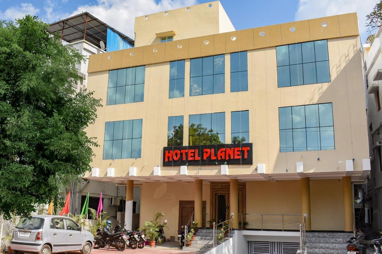Capital O 67249 Hotel Planet Бхубанешвар Екстериор снимка